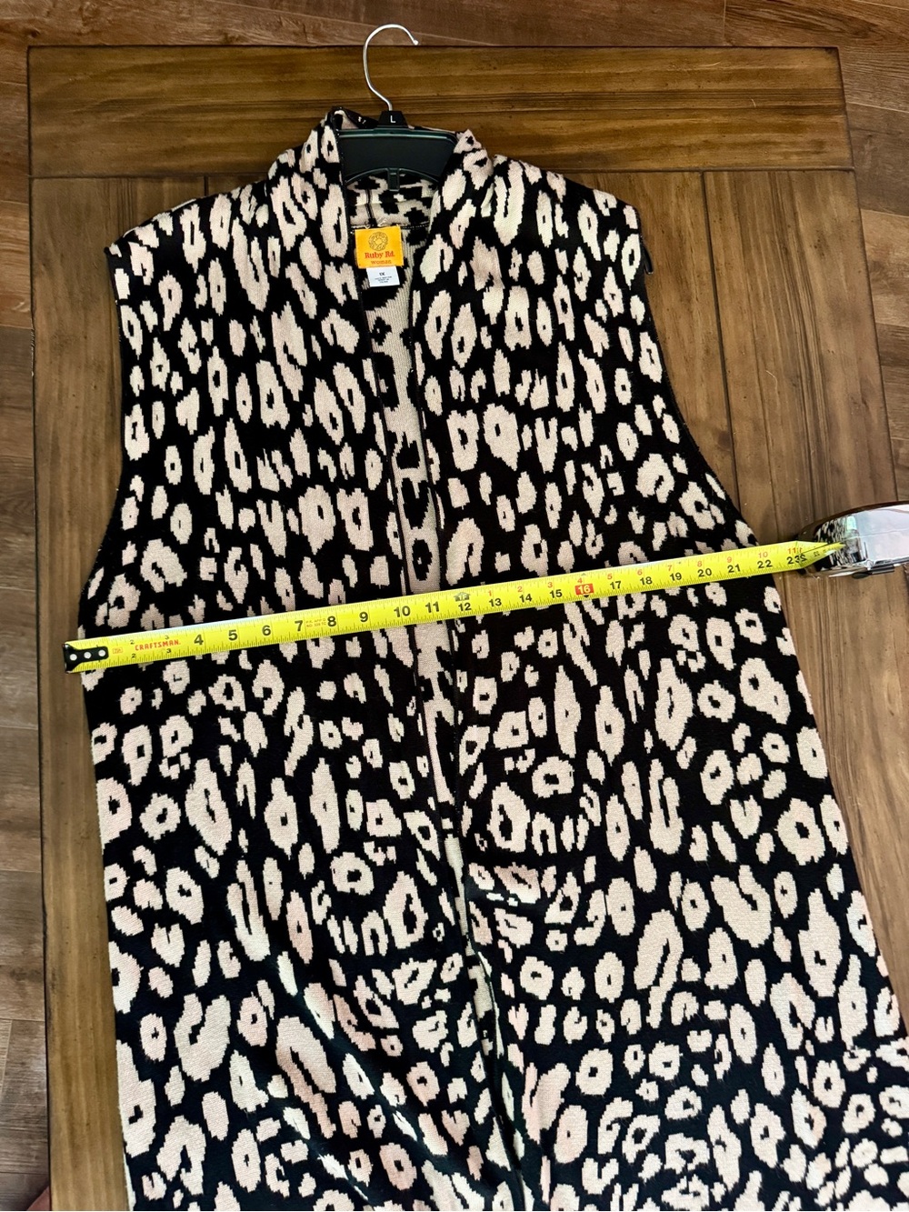 Ruby Rd. Black & Cream Leopard Print Open-Front Vest - Picture 9 of 10